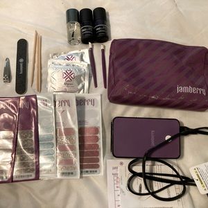 Jamberry mini heater, bag, new wrap sheets and accessories